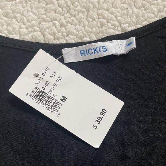 NWT Ricki’s Front Lace Blouse - Picture 3 of 3